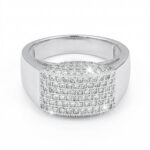 Srebrny pierścionek z cyrkoniami