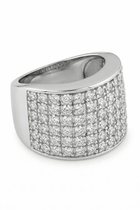 Silberner Ring mit Zirkonia