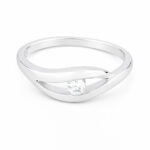 Srebrny pierścionek z cyrkonią