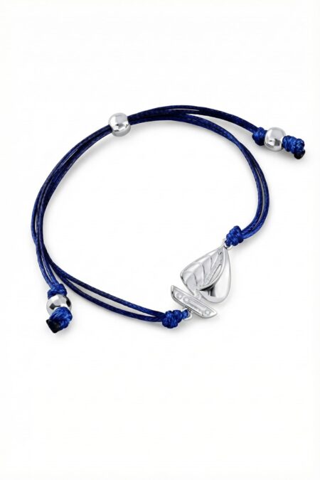 Srebrna bransoletka żaglówka na sznurku