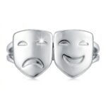 Silberne Masken-Ohrringe