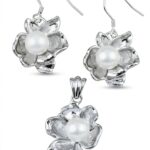 Silbernes Set mit Perle