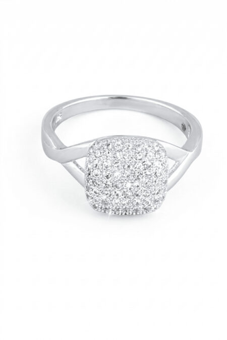 Silberner Ring mit Zirkonia