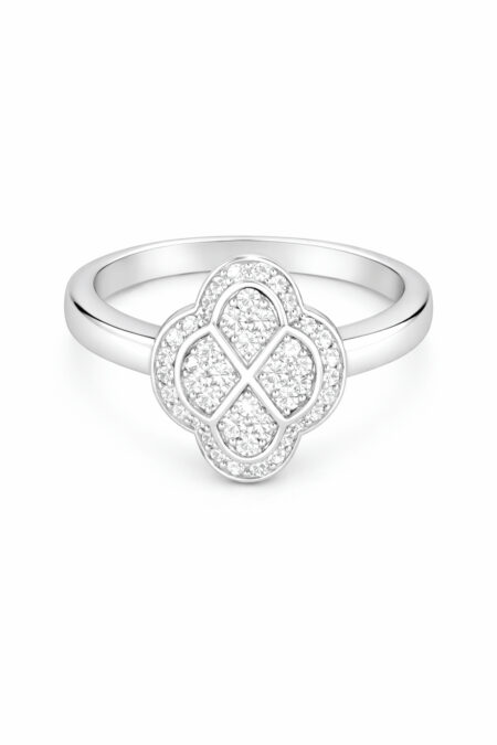 Silberner Ring mit Zirkonia